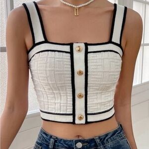 NEW! Forever21 Knitted Crop Top with Gold Buttons. Size 6 M